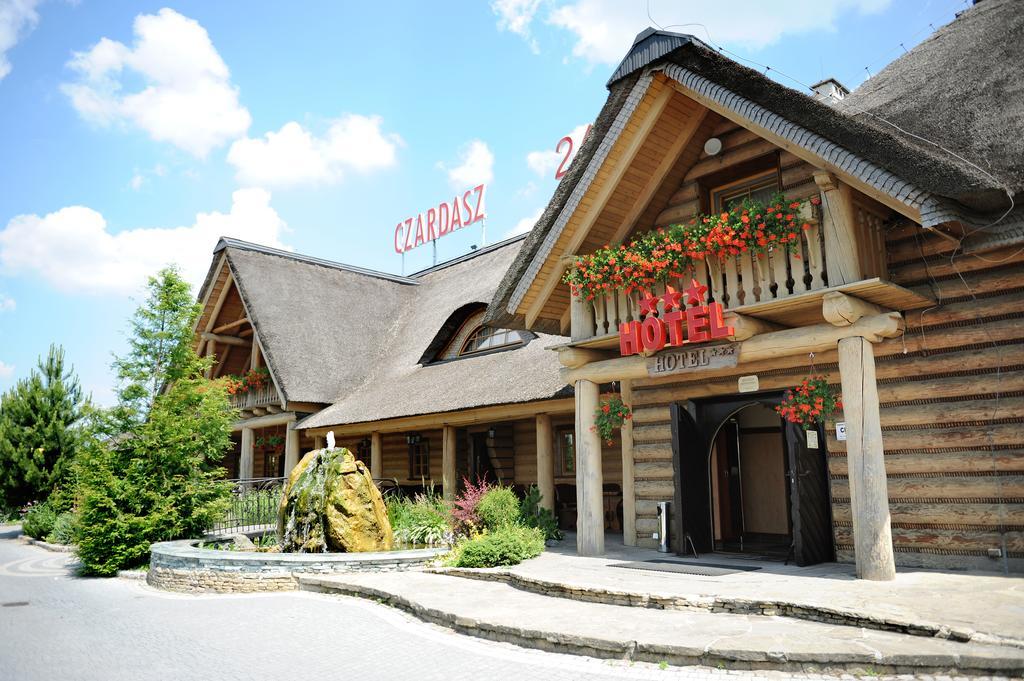 Koziegłowy Hotel Czardasz מראה חיצוני תמונה