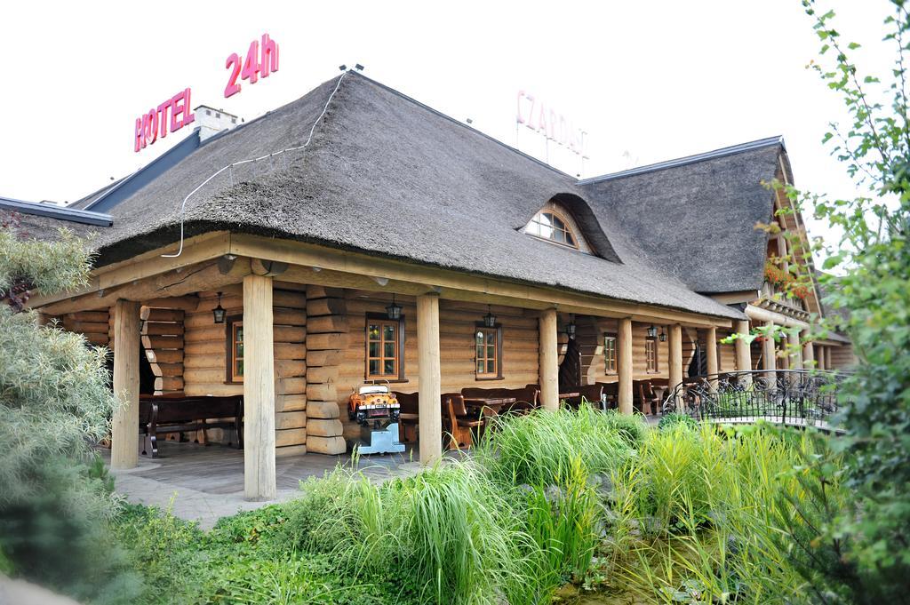 Koziegłowy Hotel Czardasz מראה חיצוני תמונה