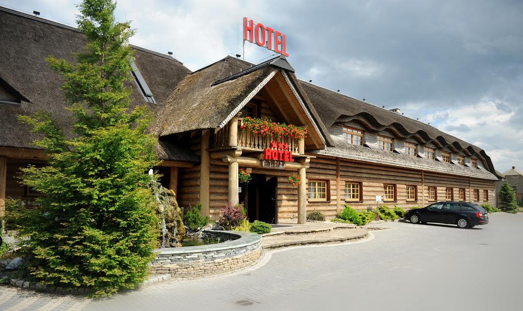 Koziegłowy Hotel Czardasz מראה חיצוני תמונה