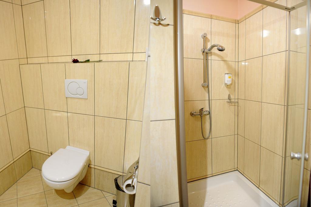 Koziegłowy Hotel Czardasz מראה חיצוני תמונה
